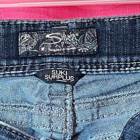 SILVER SUKI LOW RISE BOOTCUT SIZE 26 - Picture 13 of 14